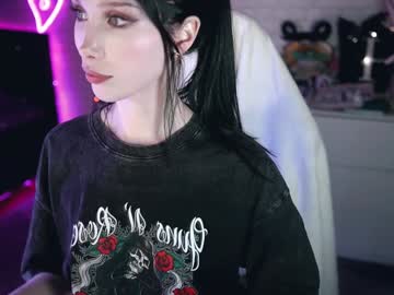 girl cam all day uindi image #8578384
