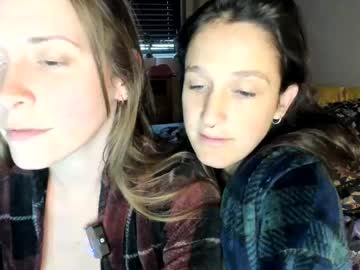 couple cam all day sillygirlsxx image #9394602