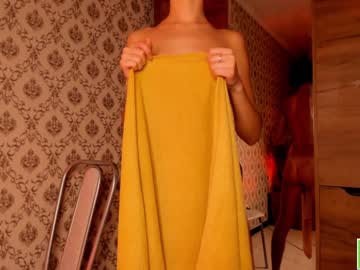 girl cam all day amandamedrano image #3104181
