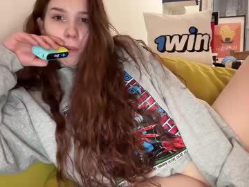 girl cam all day sleepycode002 image #8419989