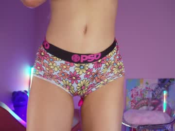 girl cam all day bunnydollstella image #6859248