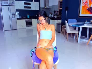 girl cam all day akino_17 image #2032150