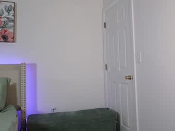 couple cam all day ari_lovexo image #9399835