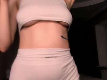 girl cam all day laura_ponter image #8015674