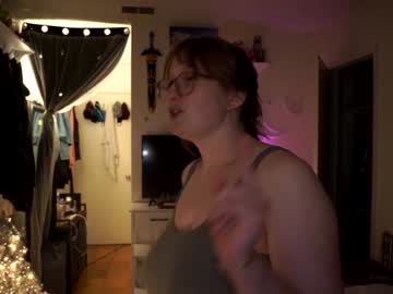 girl cam all day laylas_universe image #8493638