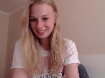 girl cam all day magic_couple13 image #4867010