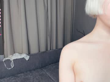 girl cam all day silvergloss image #5448516