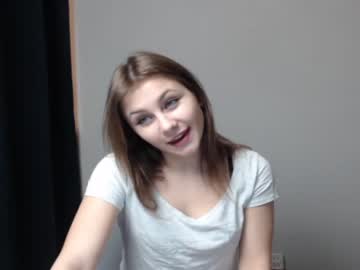 girl cam all day relax_nina image #755431