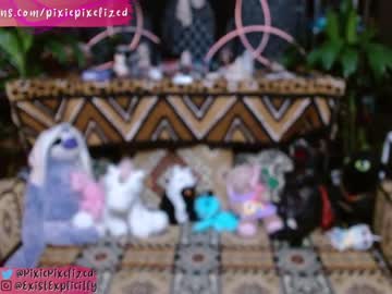 girl cam all day pixiepixelized image #1224293