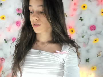 girl cam all day babyaylin image #9342734