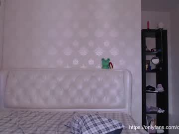 girl cam all day _mllymoore_ image #2282792