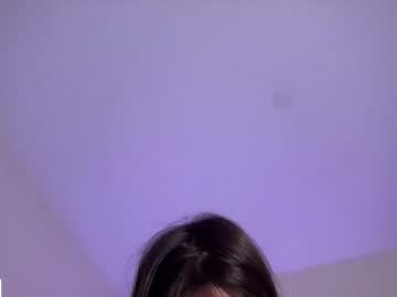 girl cam all day poutyselena image #8353189