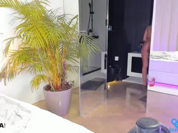 girl cam all day lonelyflowerr image #3740875
