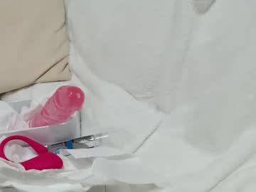 girl cam all day hornypetitegirl77 image #3817465