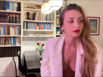 girl cam all day ksensational image #3907210