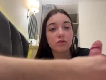 girl cam all day luis7777hui image #6133560