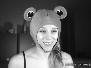 tranny cam all day julia_jane image #6898151