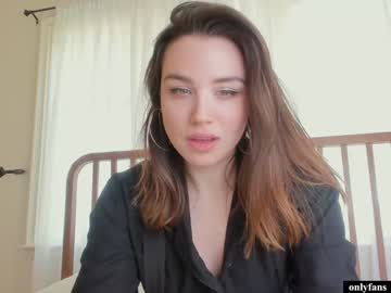 girl cam all day cinnabelle image #4392451