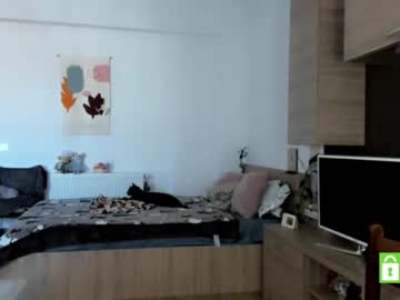 girl cam all day belovedkhlloe image #5901720