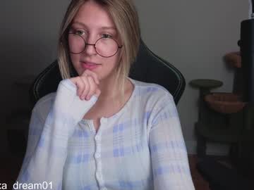 girl cam all day alexa_dream image #7298202