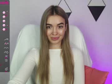 girl cam all day yourvirusqueen_ image #2172439