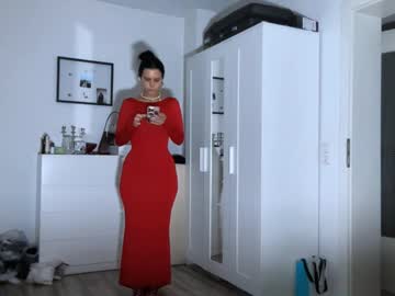 girl cam all day wildahankin image #9628998