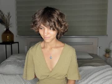 girl cam all day lenaelisabeth image #5545772