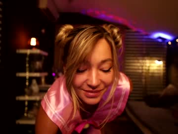 girl cam all day fantasystudiox image #2502907