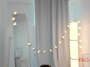 girl cam all day santa_m0nika image #1528569