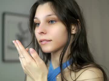 girl cam all day peek_in_my_window image #7369057