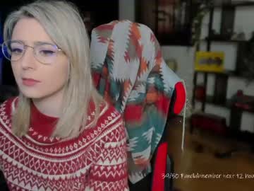 girl cam all day kimilee22 image #6140681