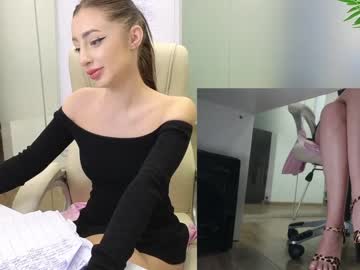 girl cam all day babesgowild image #5455180