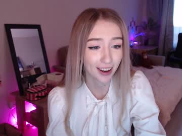 girl cam all day gudeeetama image #270394