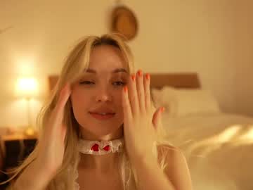 girl cam all day kriss0leoo image #9000377