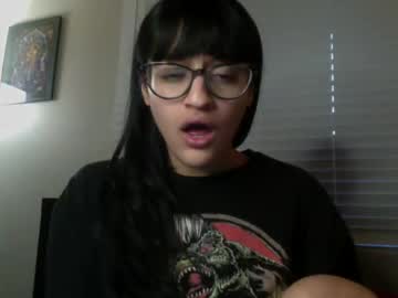 girl cam all day tinydee555 image #3588690