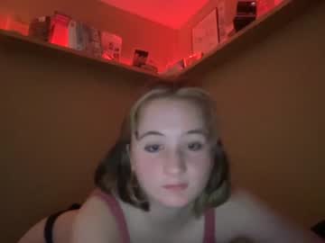 girl cam all day c_bunny420 image #860625