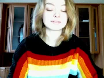 girl cam all day morning_dreams image #948520