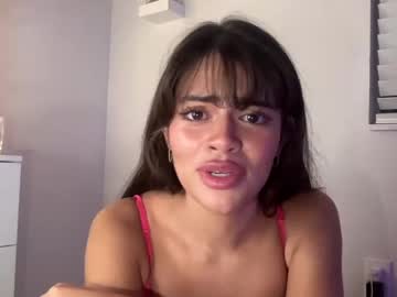girl cam all day poutyselena image #7115104