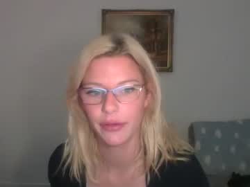 girl cam all day minxiemillie image #5909605