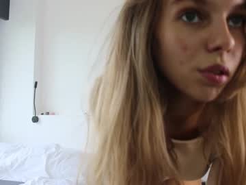 girl cam all day shybutterrfly image #5074691