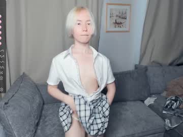girl cam all day silvergloss image #5378041