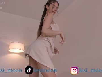 girl cam all day lesi_moon image #6417848