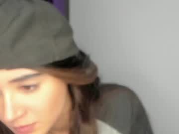 girl cam all day lonelly_lolly98 image #2826702