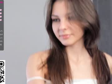 girl cam all day peek_in_my_window image #6021254