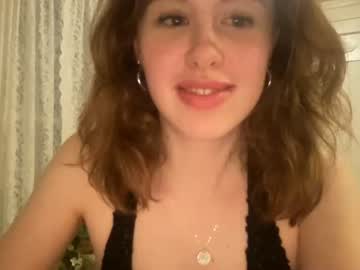 girl cam all day itsmiralou image #4236529