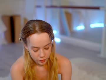 girl cam all day mother__of__dragons image #8164093
