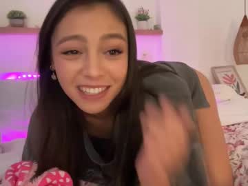 girl cam all day keirasworld image #9454205