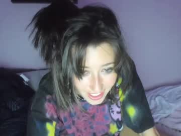 girl cam all day sluttylilsister image #242352