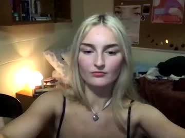 girl cam all day emishearts image #2761563