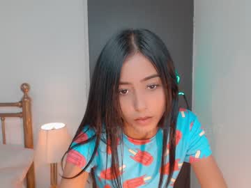 girl cam all day gummy_bear7 image #2327340